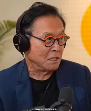 Robert-Kiyosaki-Predicts-Bitcoin-Will-Hit-180000-This-Year.jpg