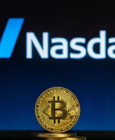 Bitcoin-Firm-Fold-Rings-Nasdaq-Opening-Bell-Stock-Jumps-18.webp.webp