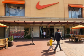 Nike-Sued-Over-Closure-of-Crypto-Business-Linked-to-NFTs-726x484.jpg